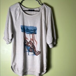 Love+Lace Graphic Design Women's Cream Top with Artistic Print